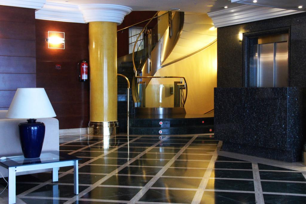 Hotel Amadeus Вальядолід Екстер'єр фото