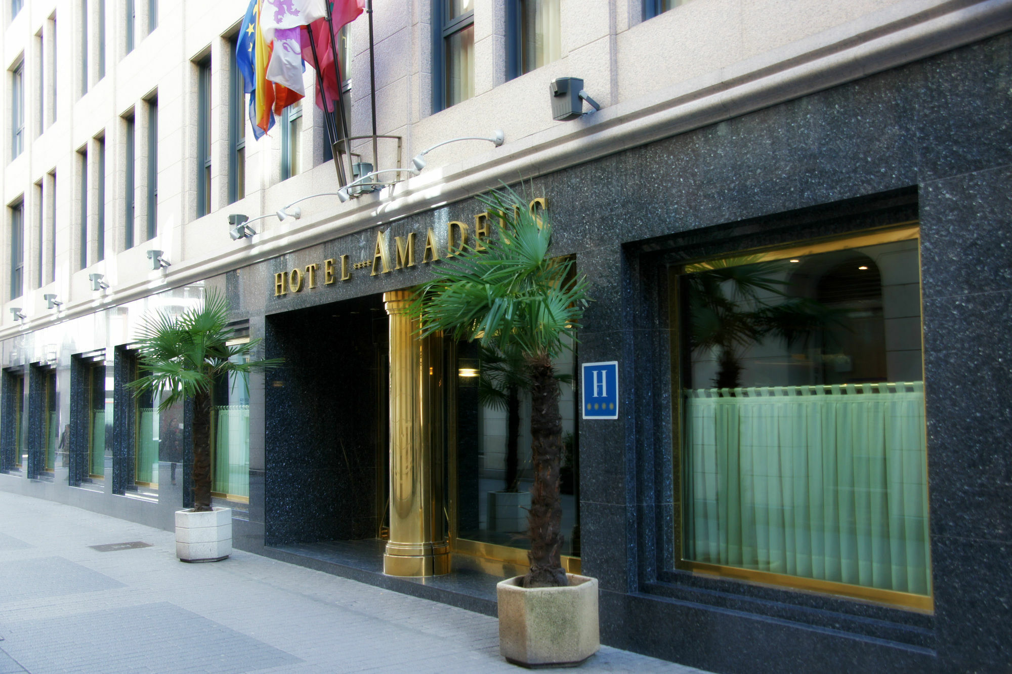 Hotel Amadeus Вальядолід Екстер'єр фото